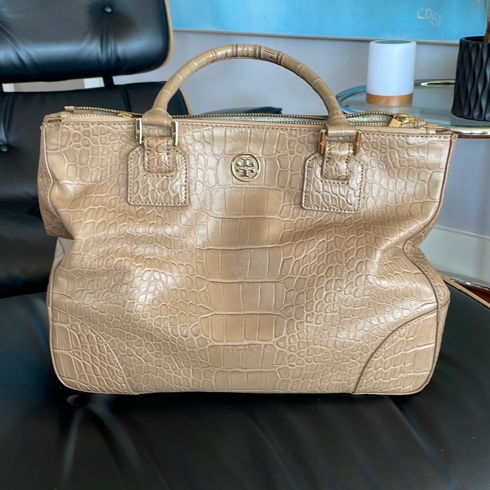 Tory Burch purse